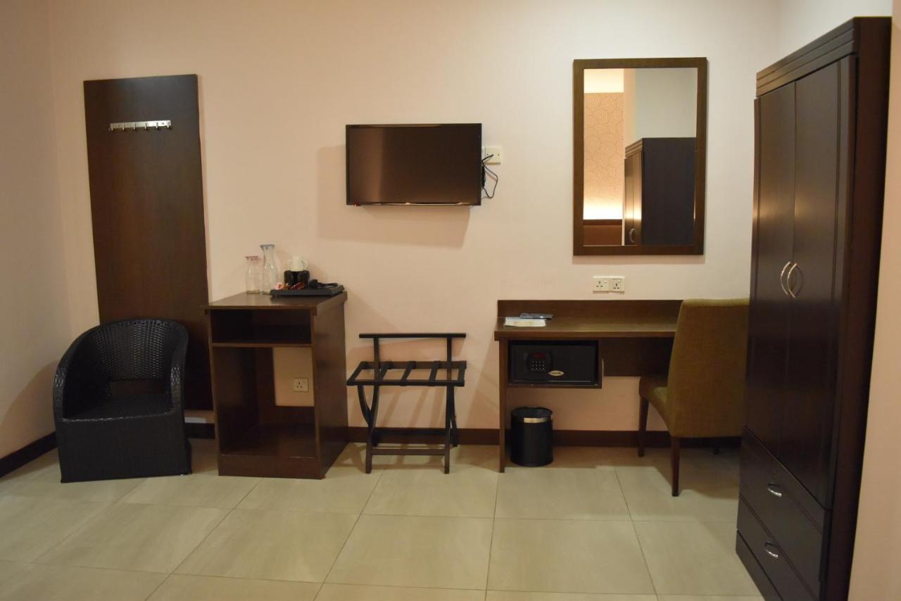 Sunrise Hotel Petaling Jaya Eksteriør billede